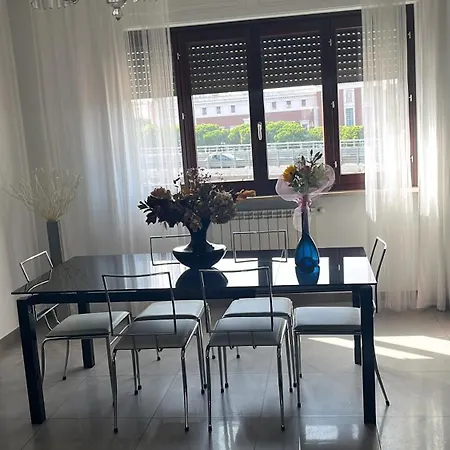 ゲストハウス Sun-kissed Seaside Retreat: Your Getaway 3*