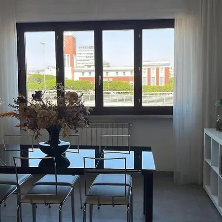 Sun-kissed Seaside Retreat: Your Getaway 3* Pescara